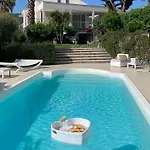 White Dream Апартаменты Споторно