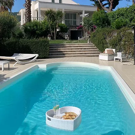 White Dream Apartment Spotorno